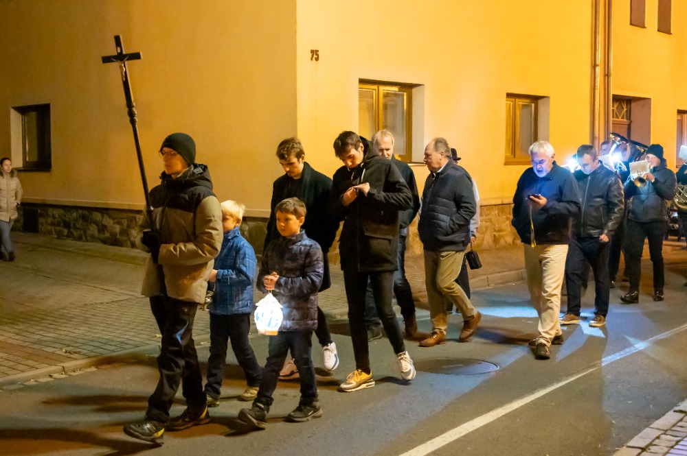 10 Pamatka zesnulych - Dusicky 2015