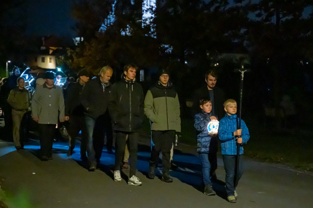 zz58 Pamatka zesnulych - Dusicky 2015